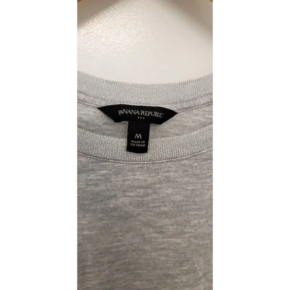 Banana Republic Sparkle Trim Tank Top Gray Viscose Sleeveless Blouse Womens M